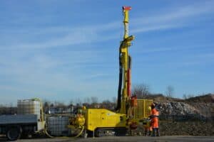 2574 Mi4 foreuse Massenza Drilling rigs vidéo chantier