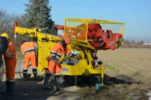 2574 Mi4 foreuse Massenza Drilling rigs vidéo chantier